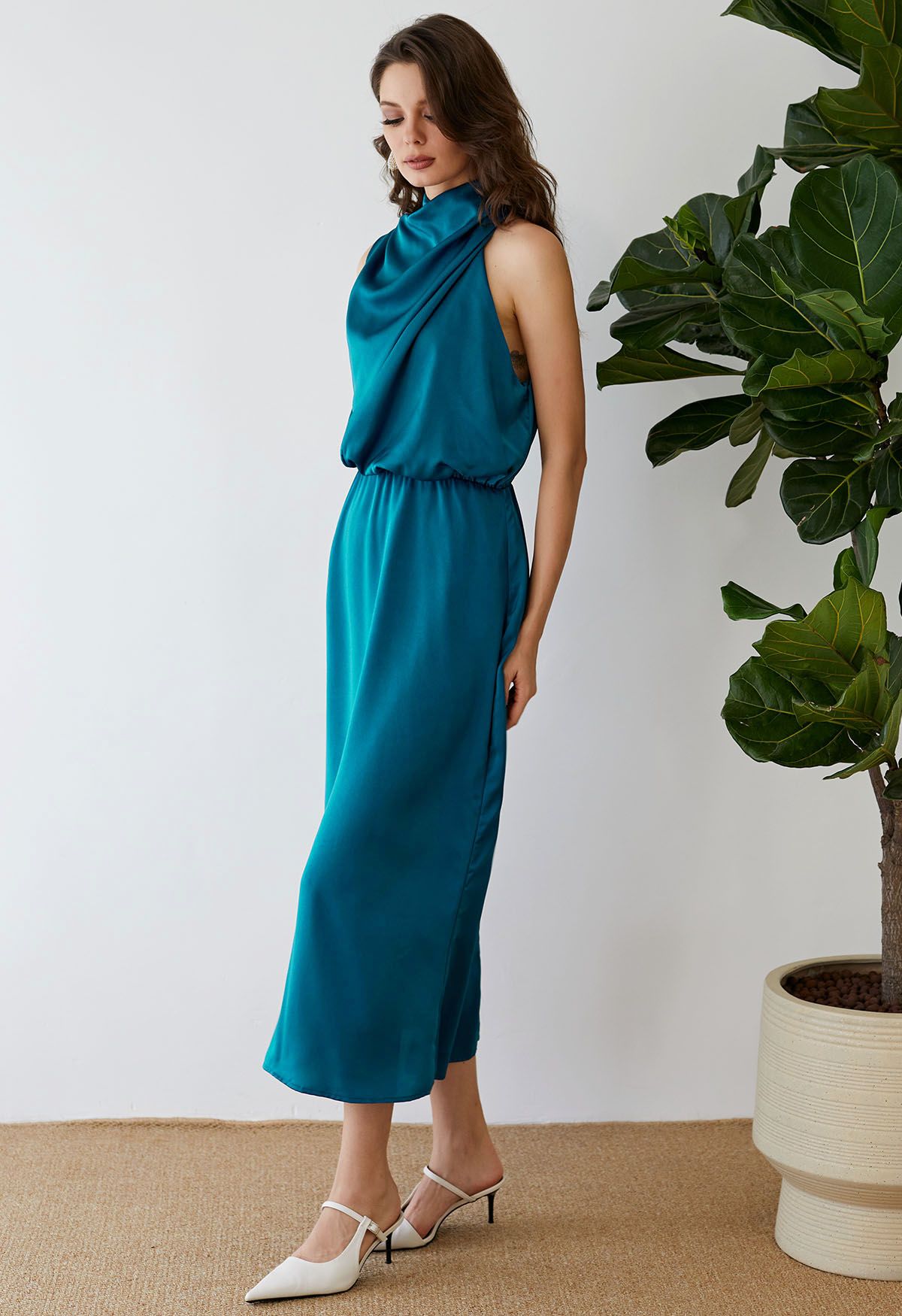 Asymmetric Ruched Neckline Sleeveless Dress in Teal