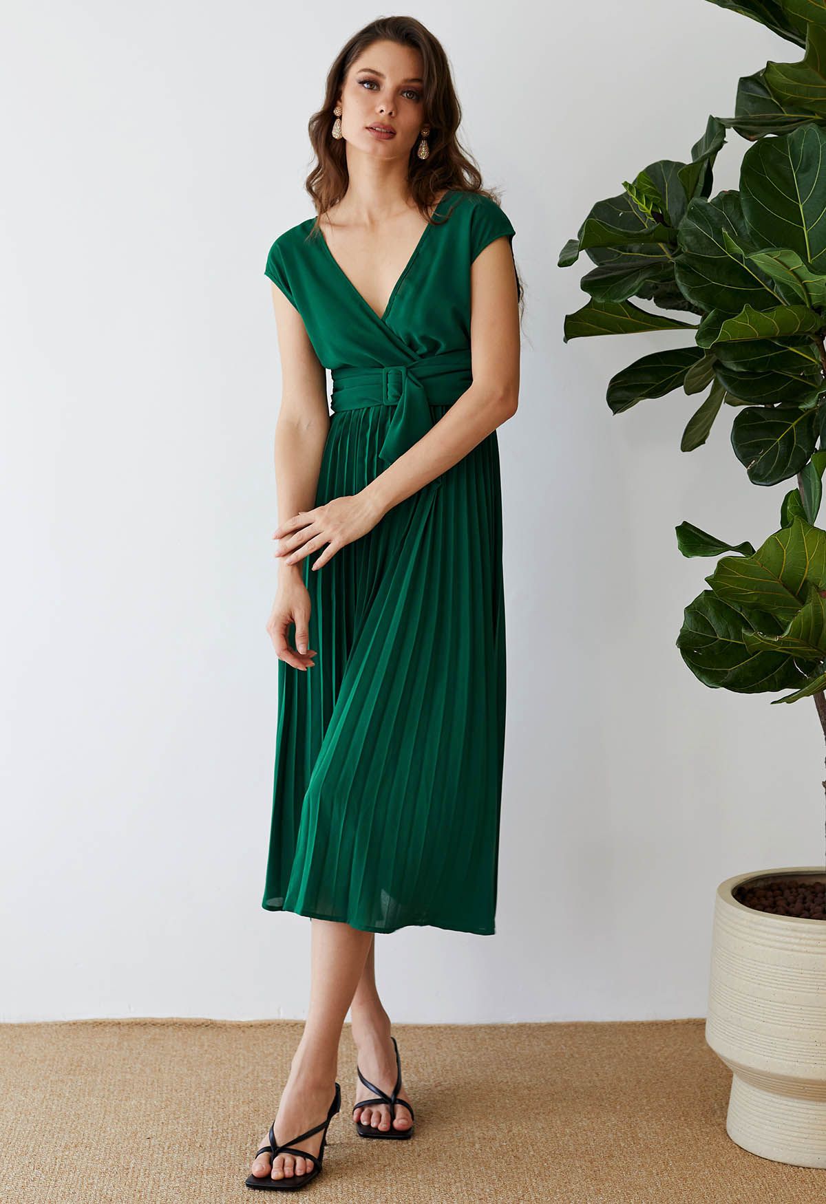 腰帶裝飾百褶無袖連衣裙-綠色