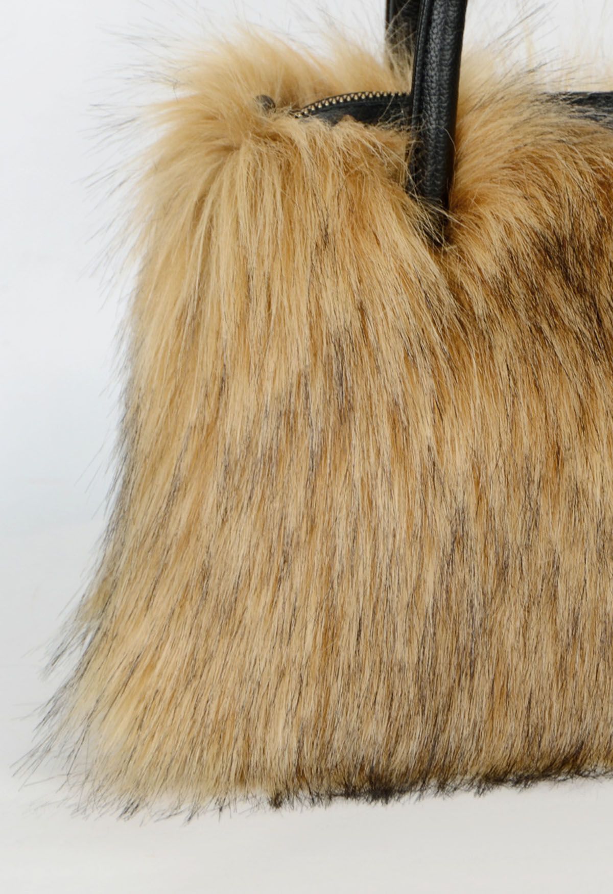 Fluffy Faux Fur Handbag in Caramel