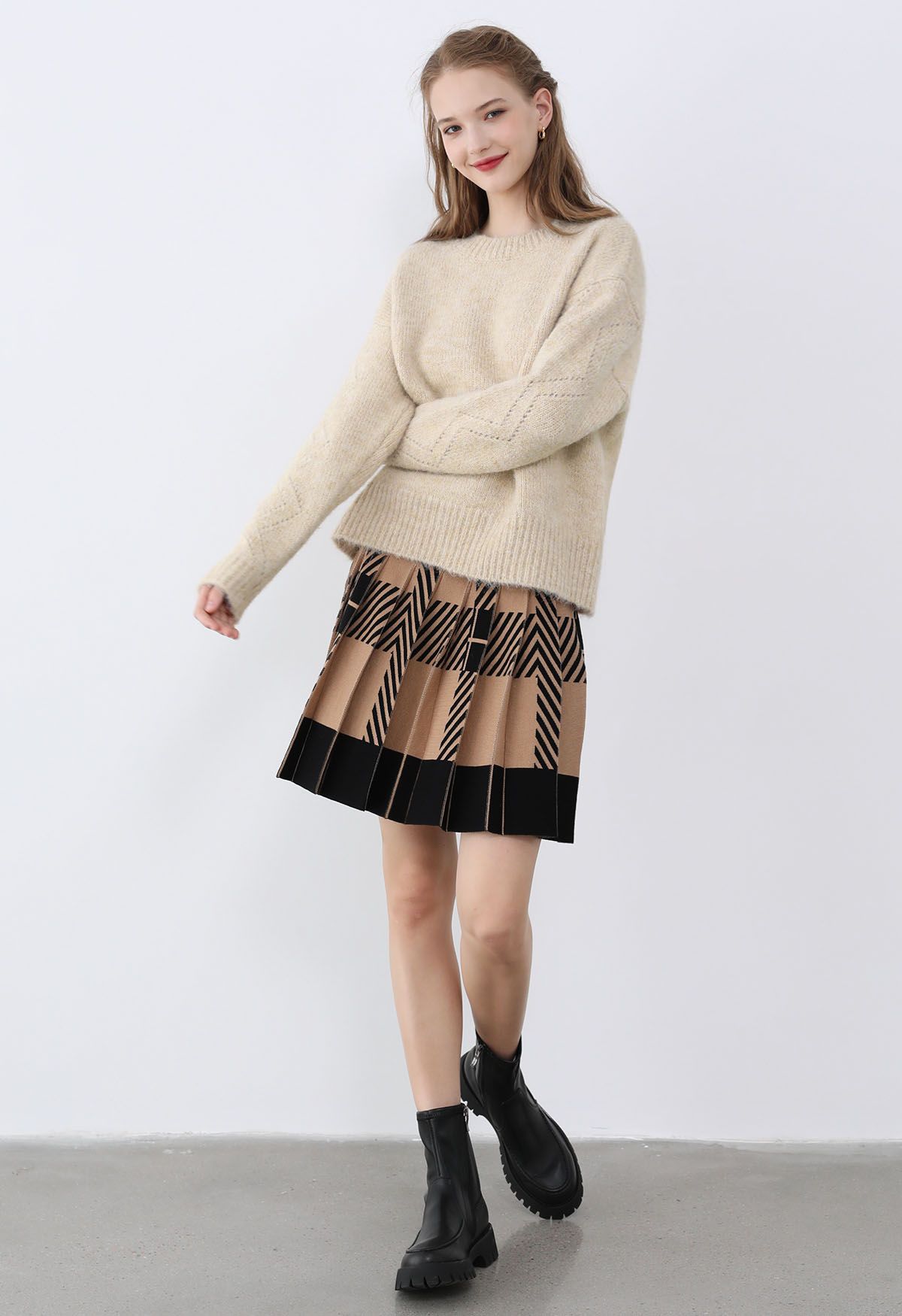 Snug Zigzag Sleeve Knit Sweater