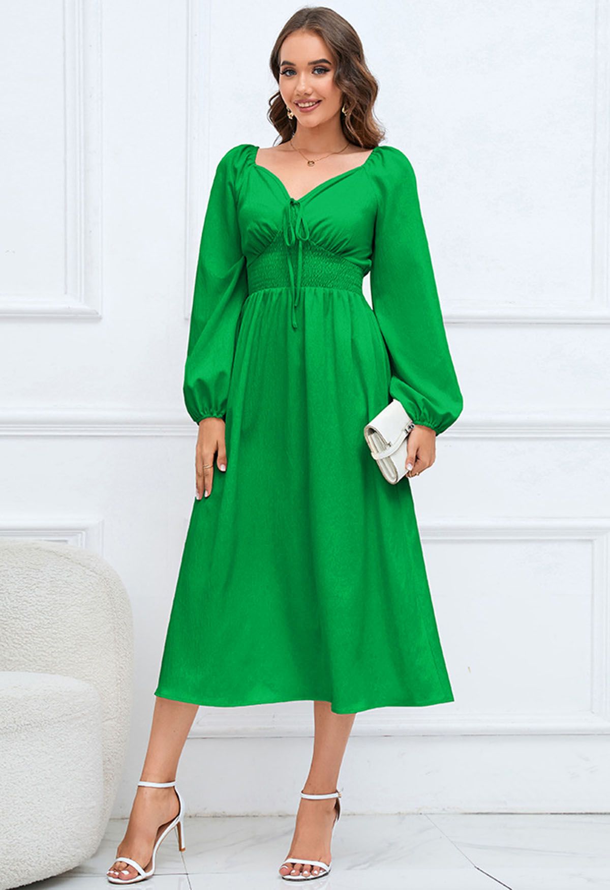 Sweetheart Neck Tie Front Midi Dress in Green