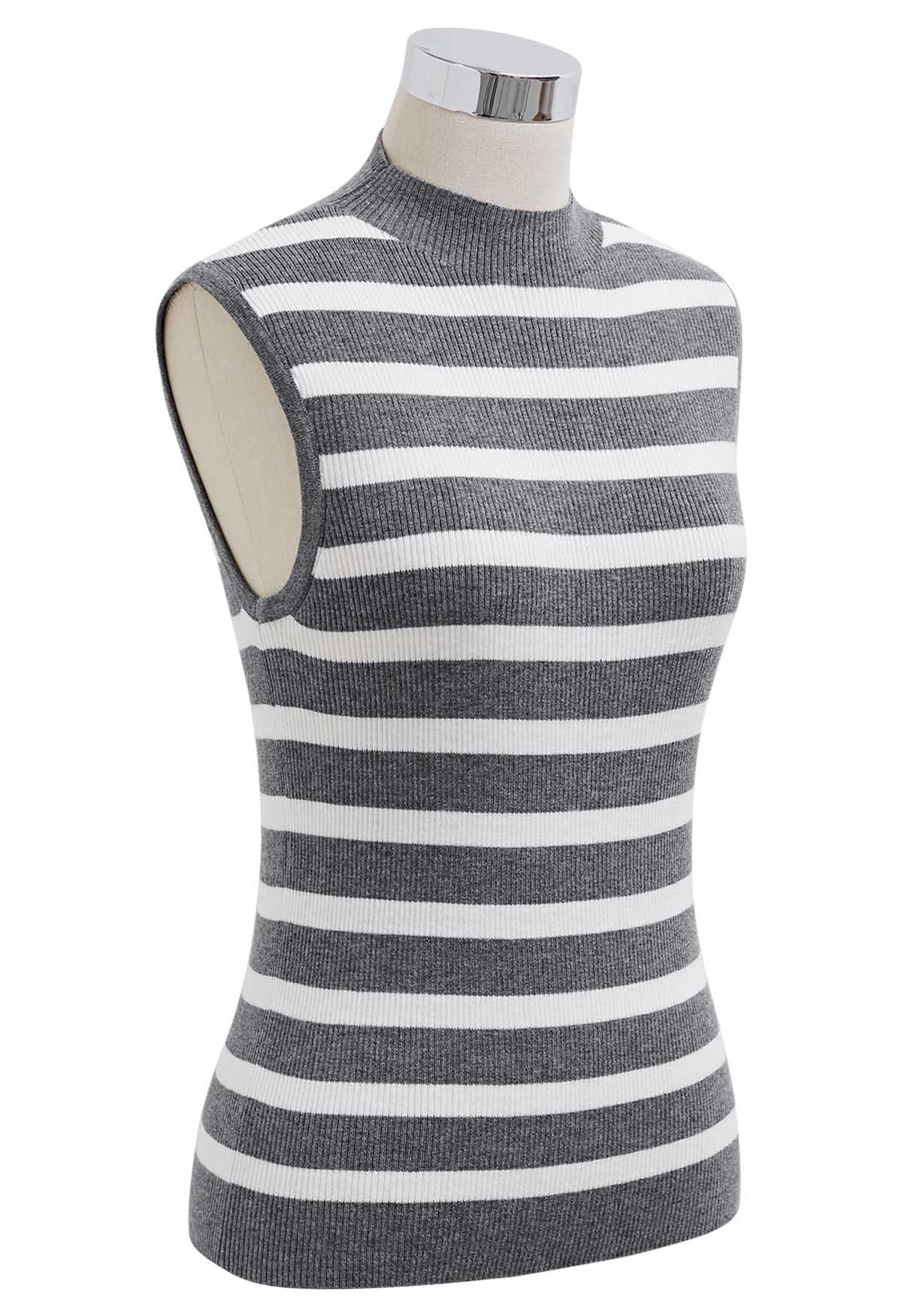 Contrast Stripe Sleeveless Knit Top in Grey