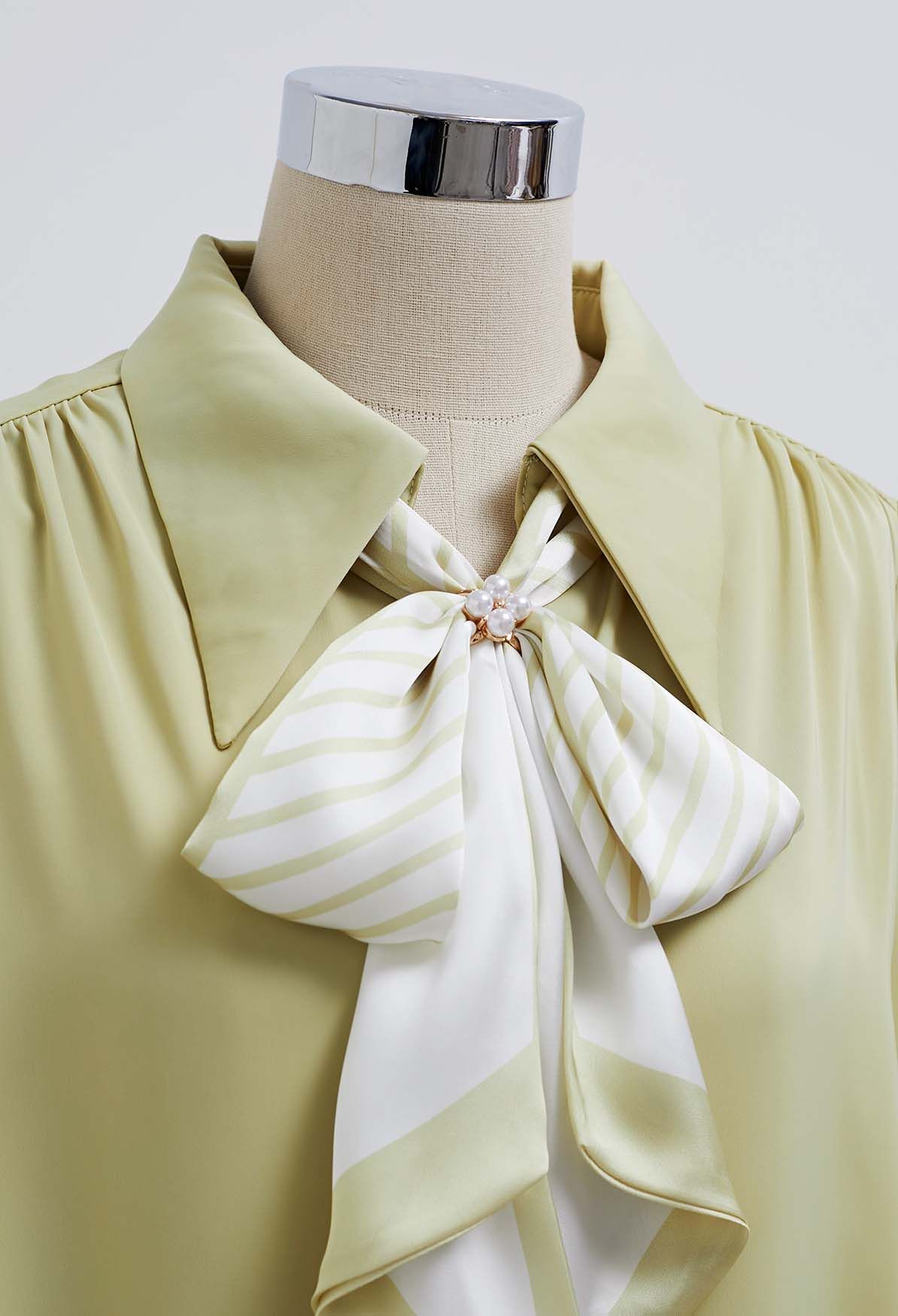 Vogue Detachable Bowknot Satin Shirt in Lime