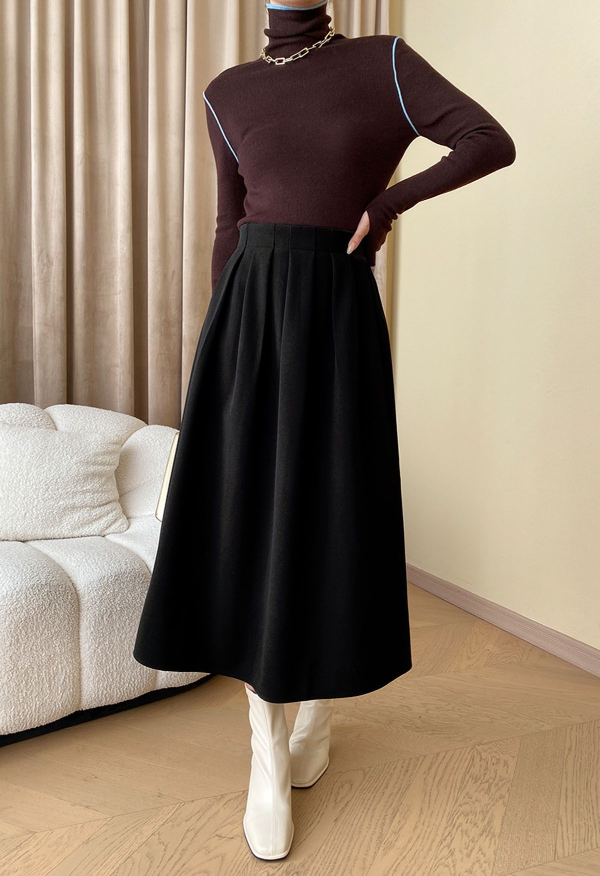 Solid Color Wool-Blend Pleated Midi Skirt in Black