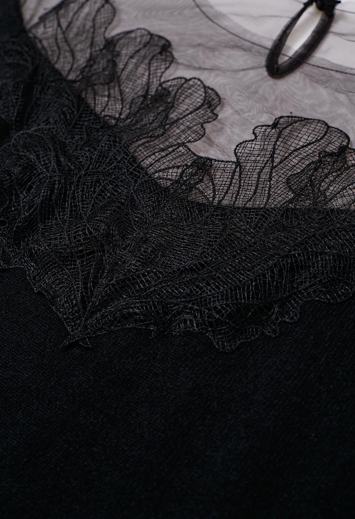 Crochet Lace Mesh Shoulder Spliced Knit Top in Black