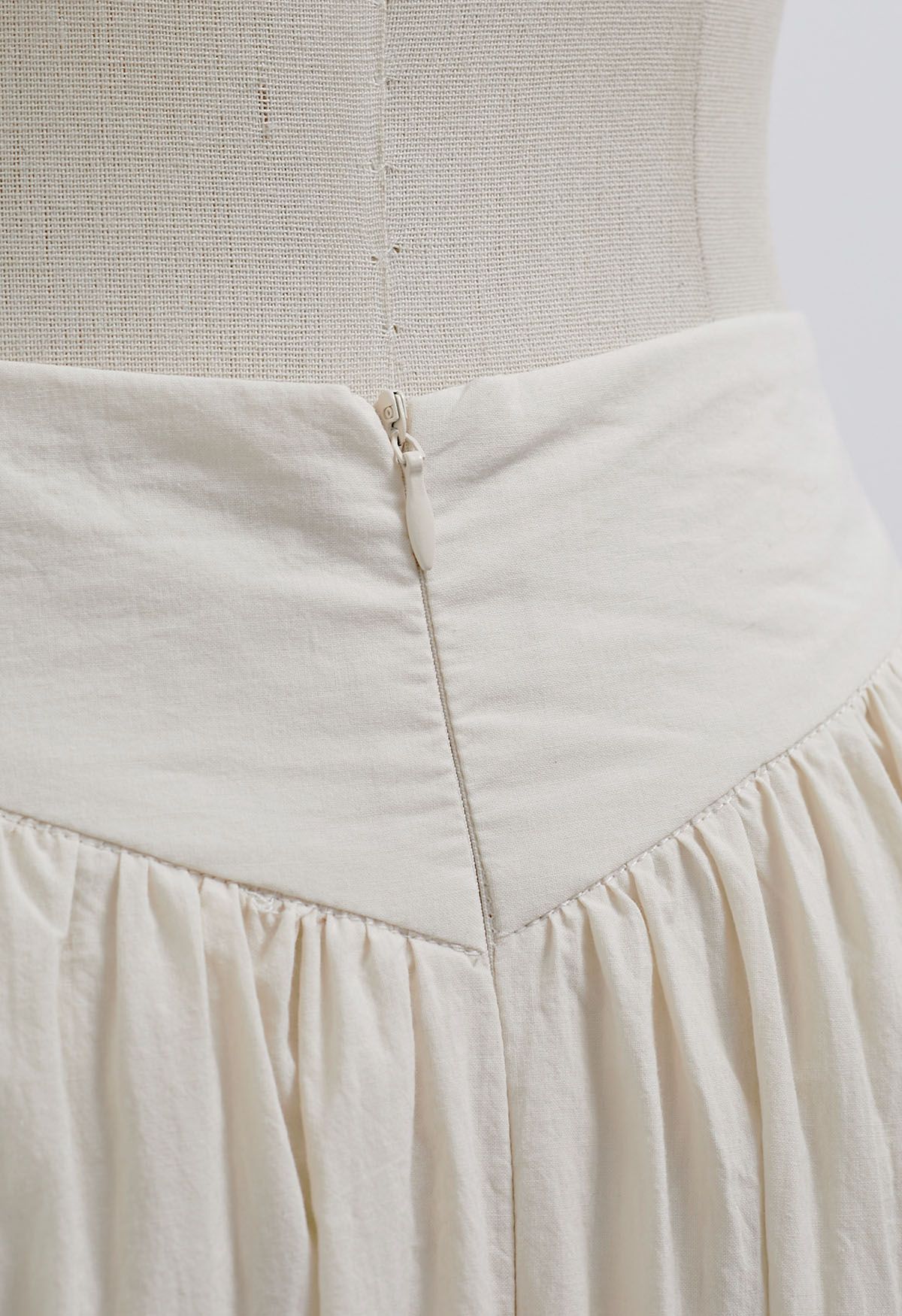 Simple Elegance Texture A-Line Skirt in Ivory