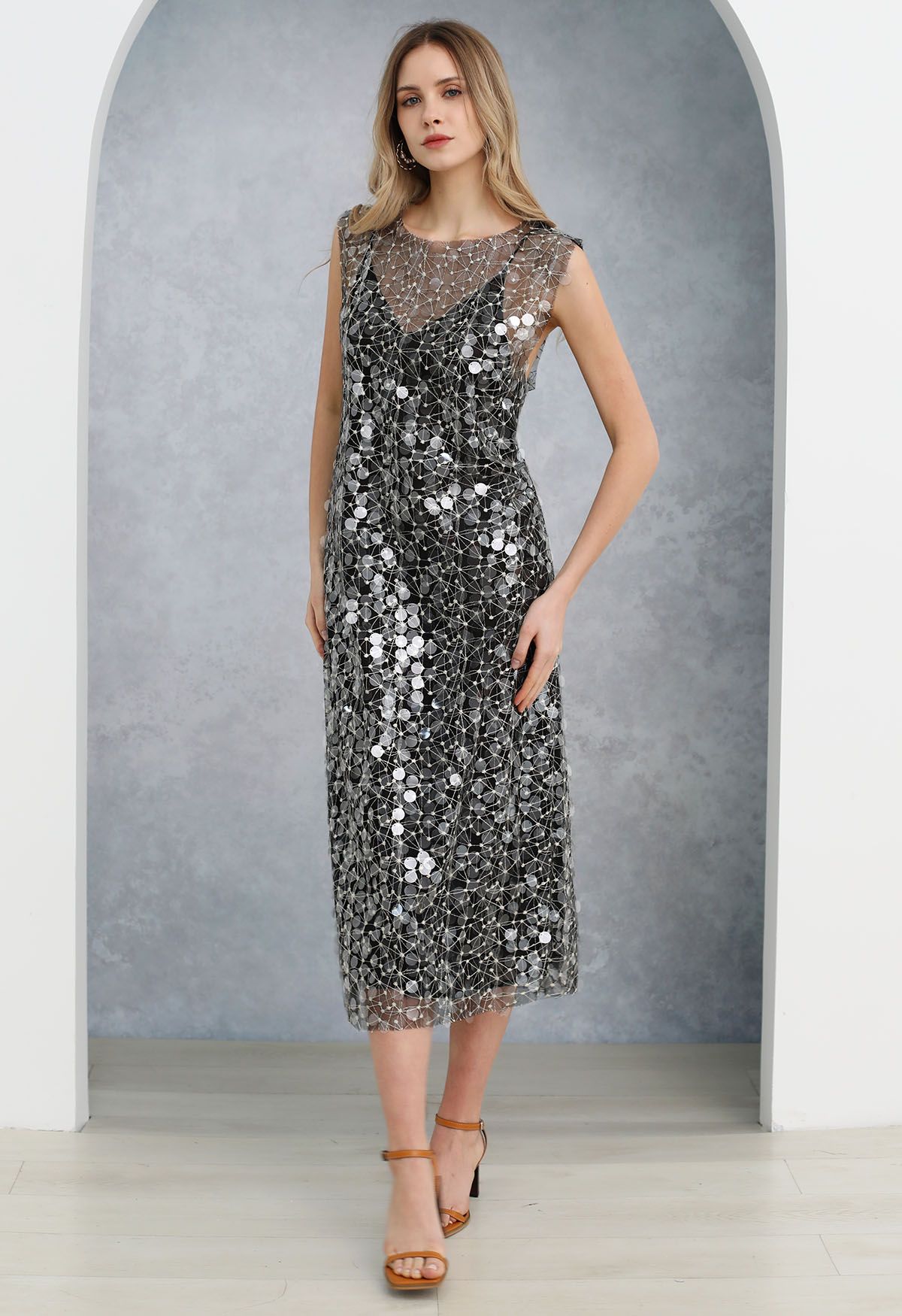 Embroidered Sequin Mesh Sleeveless Dress in Black