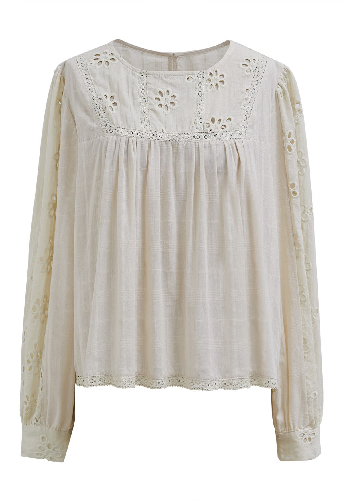 Daisy Eyelet Embroidery Cotton Top in Cream