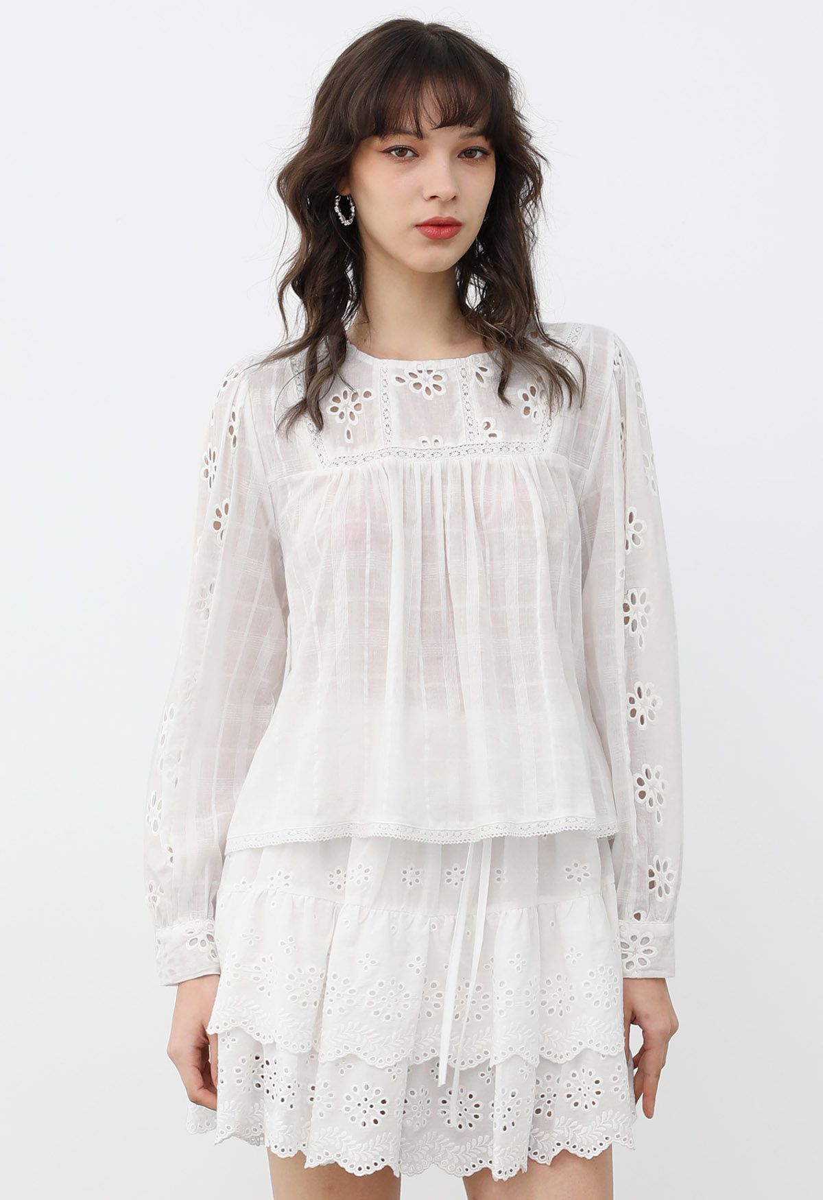 Eyelet Embroidery Tiered Mini Skirt in White