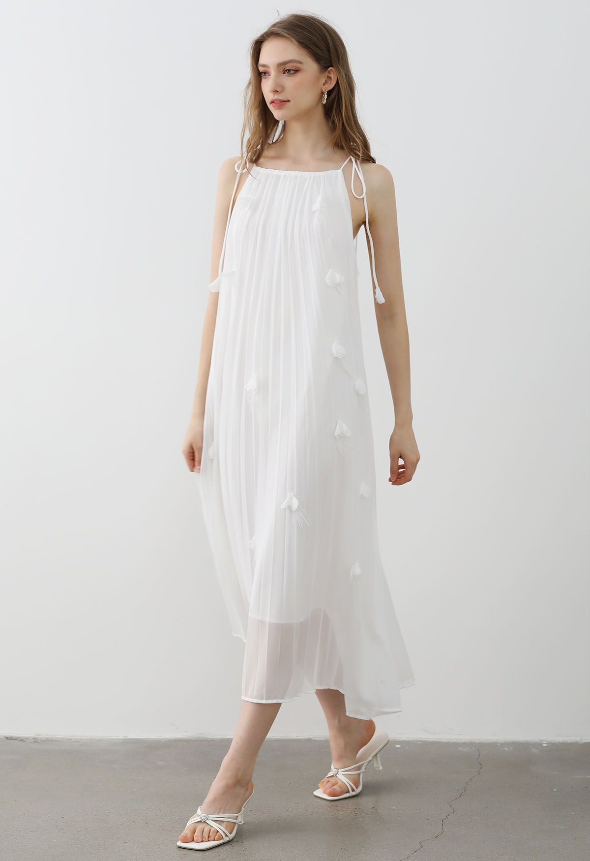 3D Floral Tie-Shoulder Chiffon Pleated Dress in White