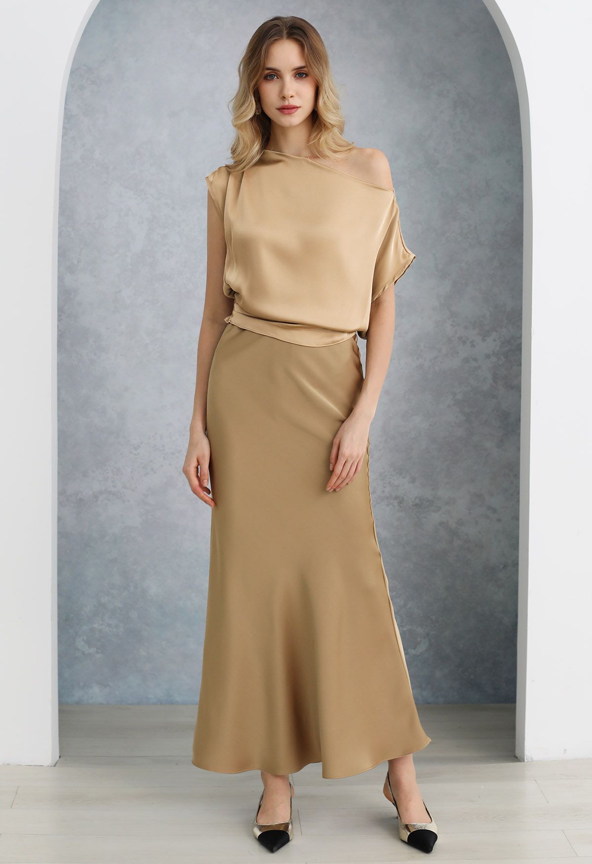 Satin Finish Mermaid Maxi Skirt in Gold