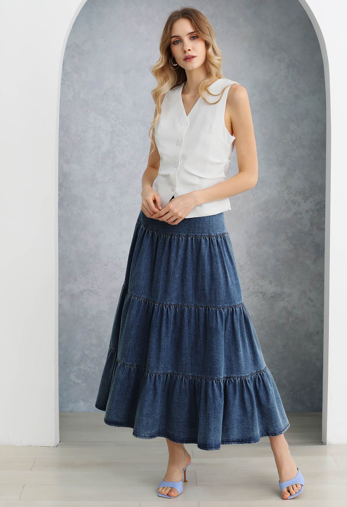 Casual Chic Blue Denim Maxi Skirt