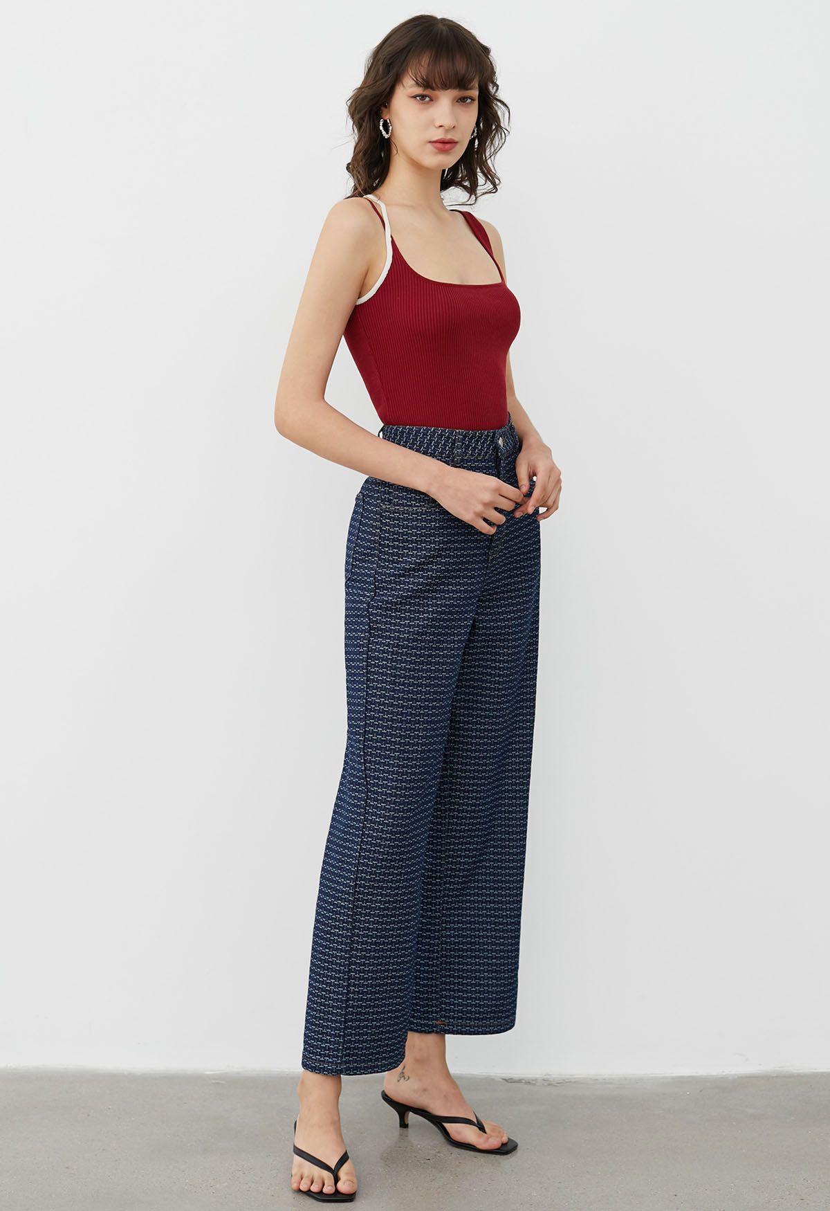 Contrast Asymmetric Straps Ribbed Knit Tank Top in Red