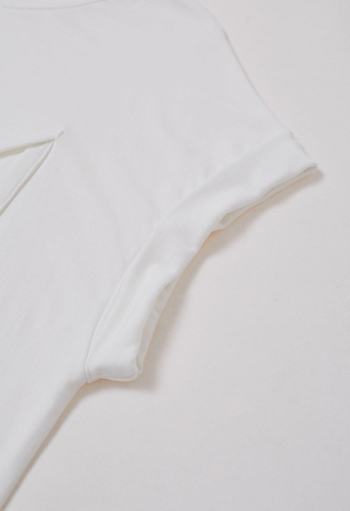 Pocket Trim Rolled Cuff T-Shirt in White