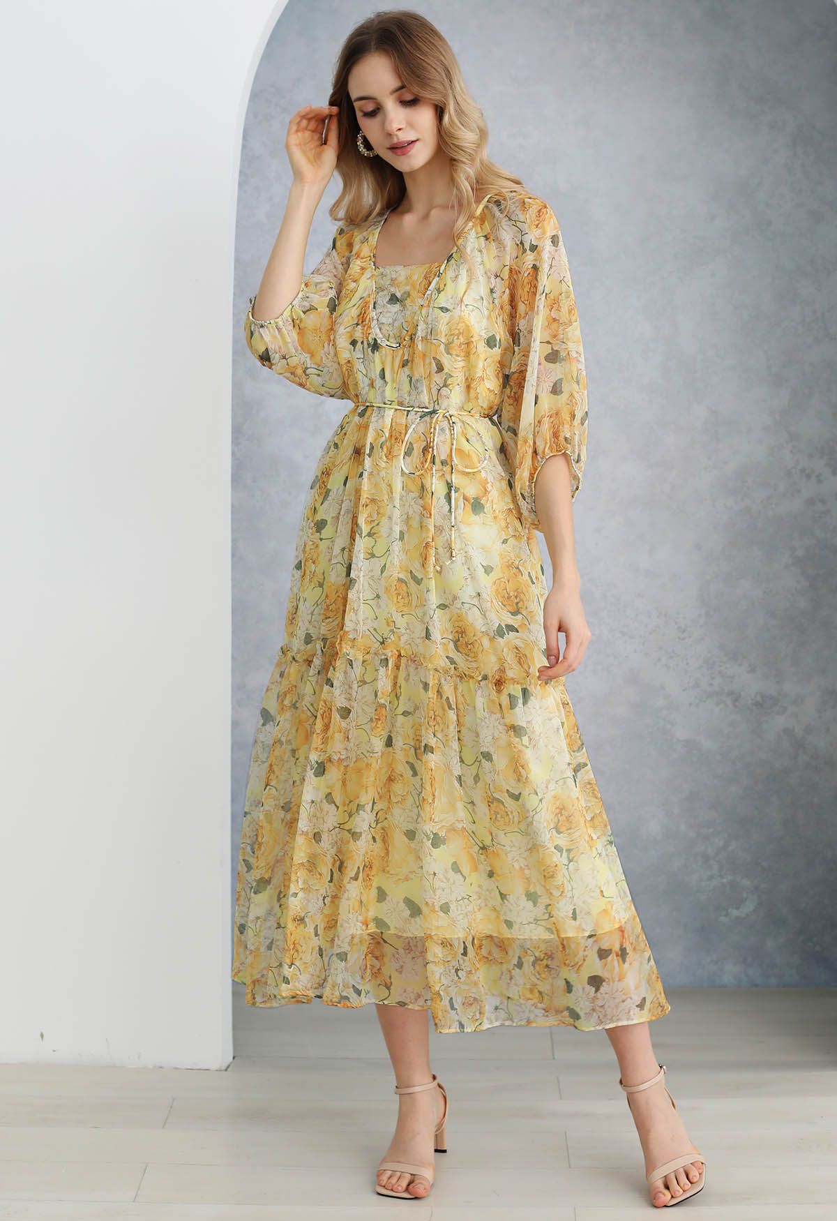 Gauzy Floral Print Bubble Sleeve Dolly Dress in Yellow