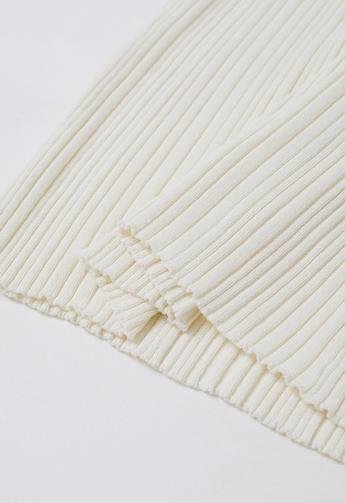 Minimalist Ribbed Texture Sleeveless Knit Top in Cream