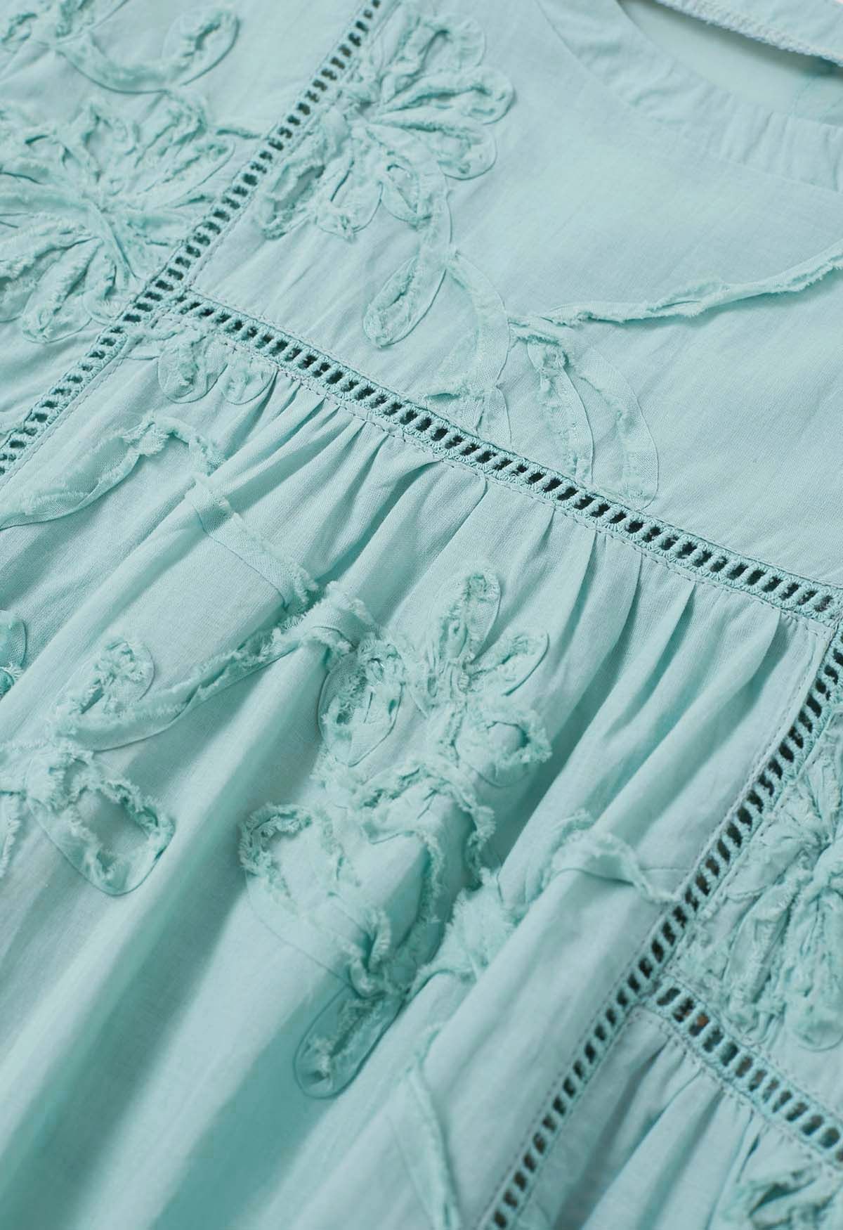 Raw Detail 3D Floral Sleeveless Dolly Top in Mint