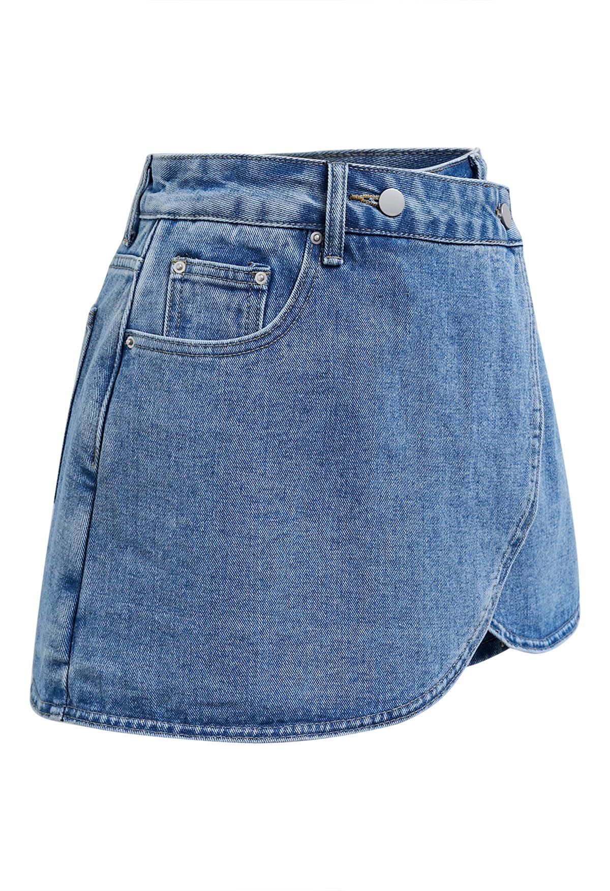 Modern Flap Pocket Denim Skorts in Blue