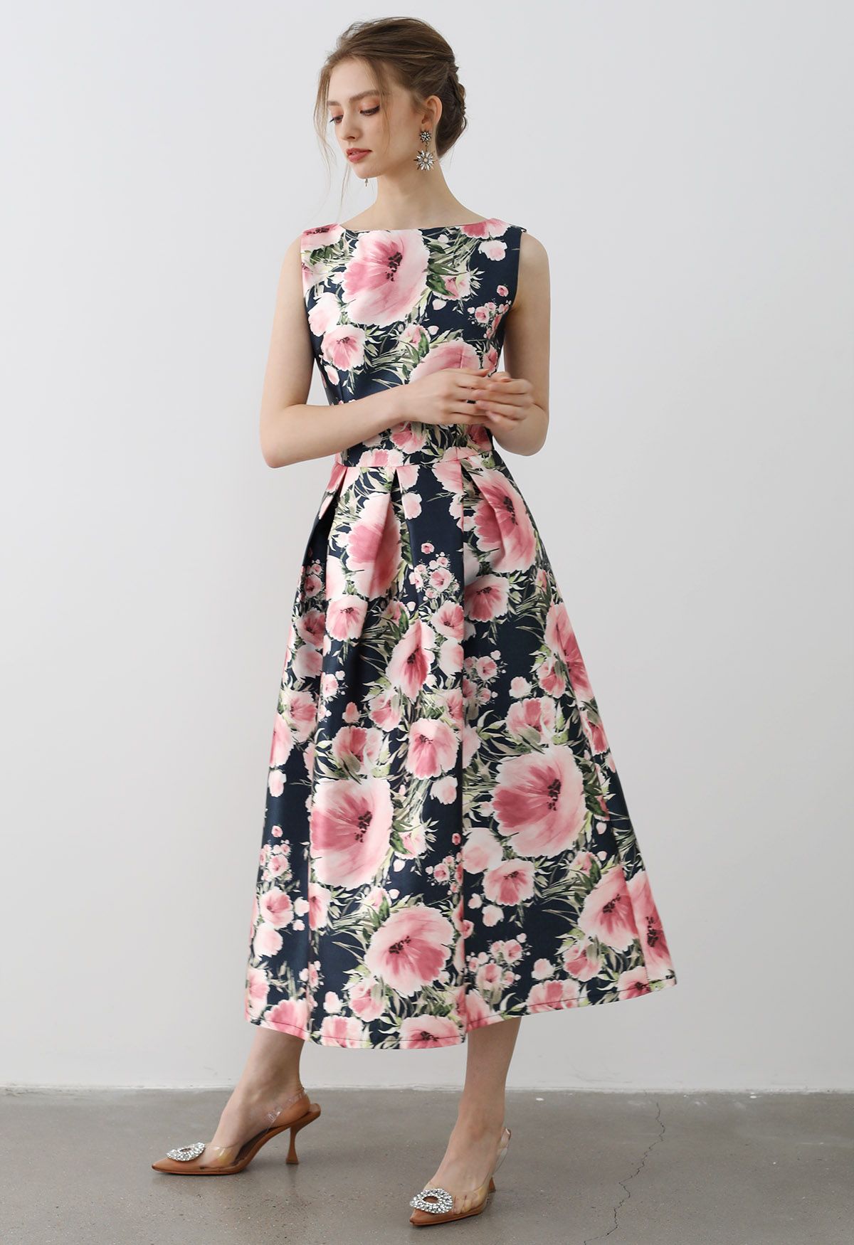 Graceful Blossom Sleeveless Midi Dress in Navy