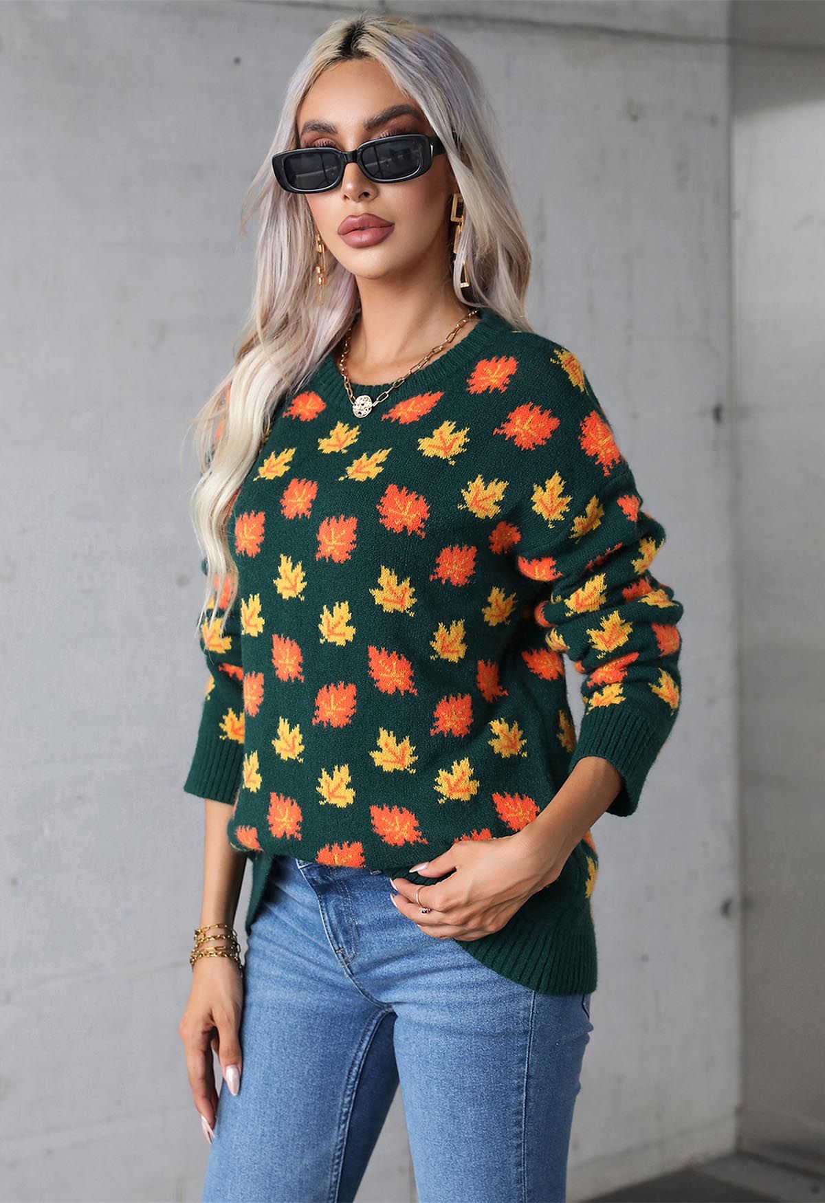 Maple Leaf Long Sleeves Oversized Knit Sweater in Green