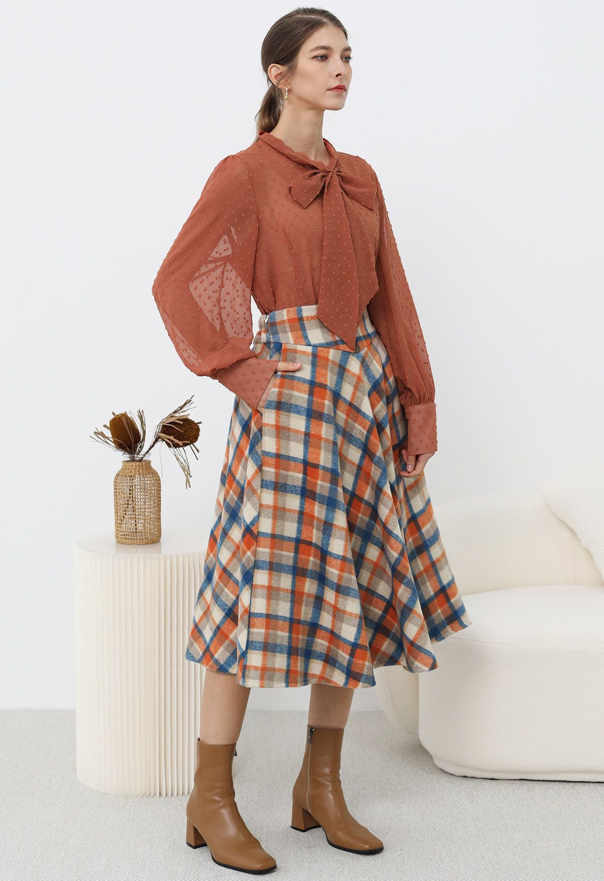 Plaid Melody Side Pocket Midi Skirt