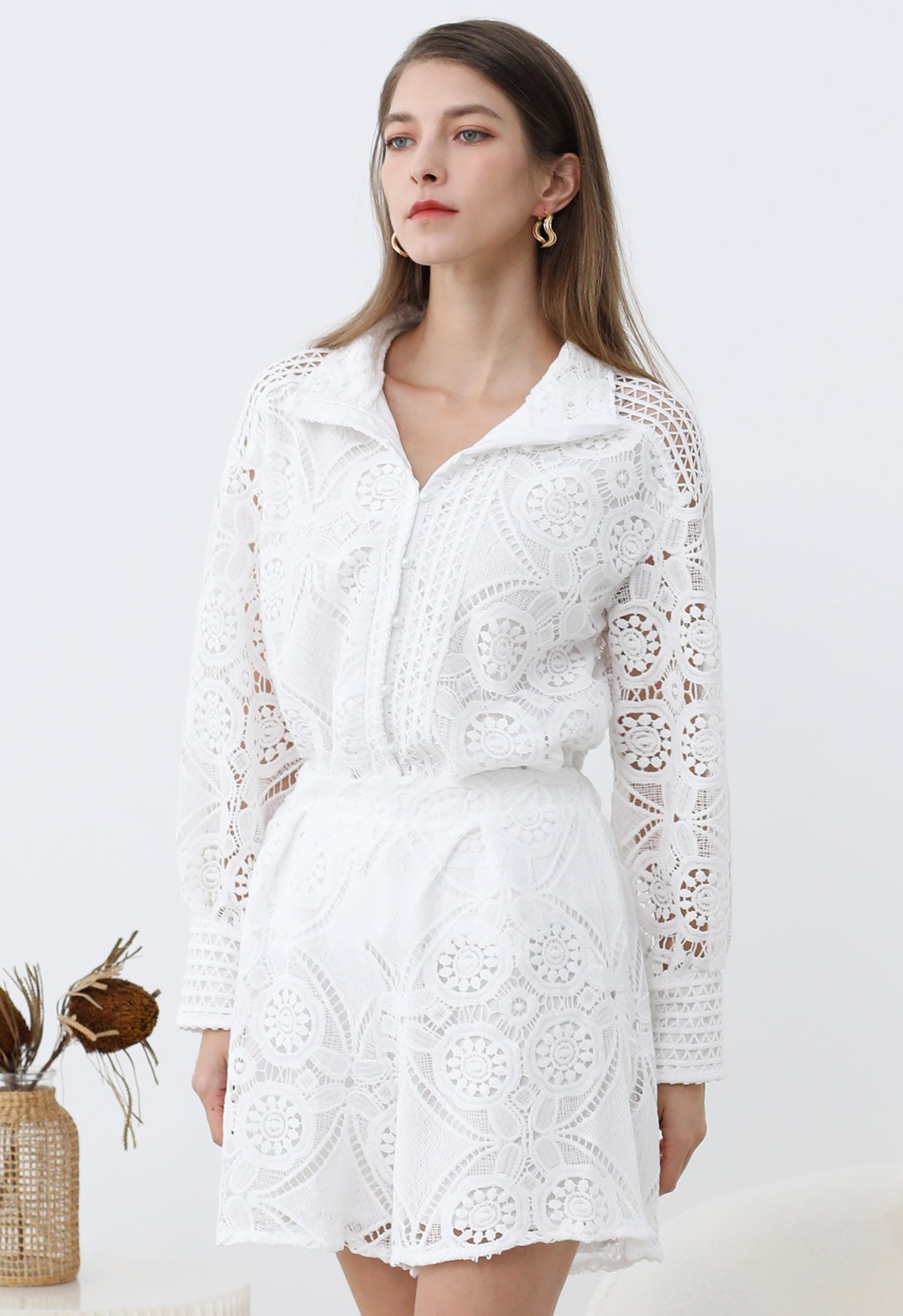 Guipure Lace Buttoned Shirt and Shorts Set in White