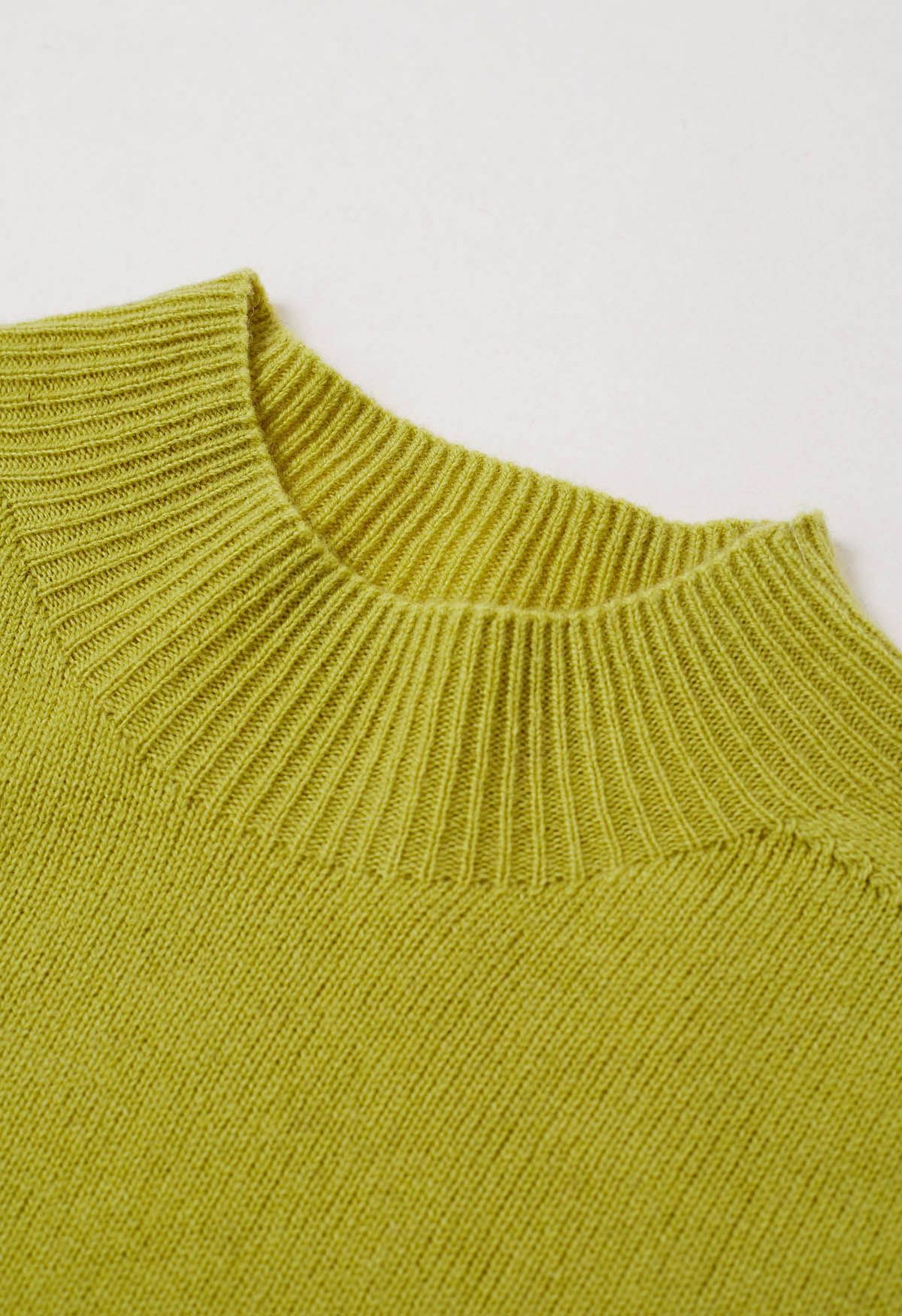 Heartwarming Mock Neck Long-Sleeve Wool Sweater in Lime