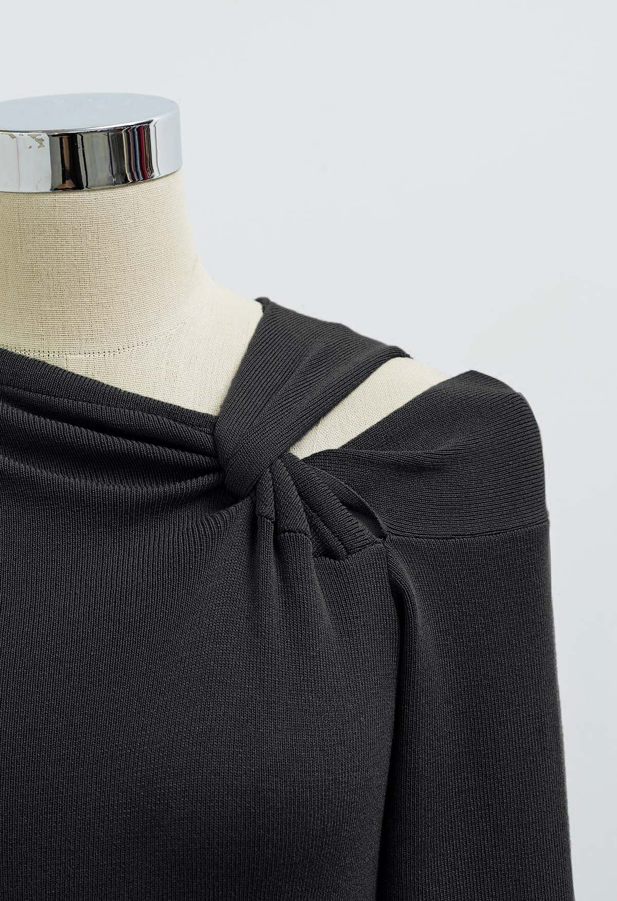 Knotted Shoulder Cutout Long-Sleeve Knit Top in Black