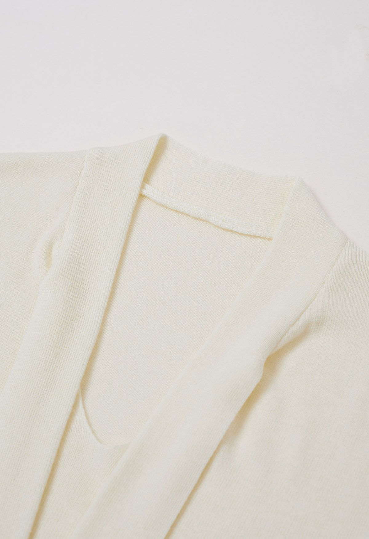 Ribbon-Tied Neckline Cap Sleeve Knit Top in Cream