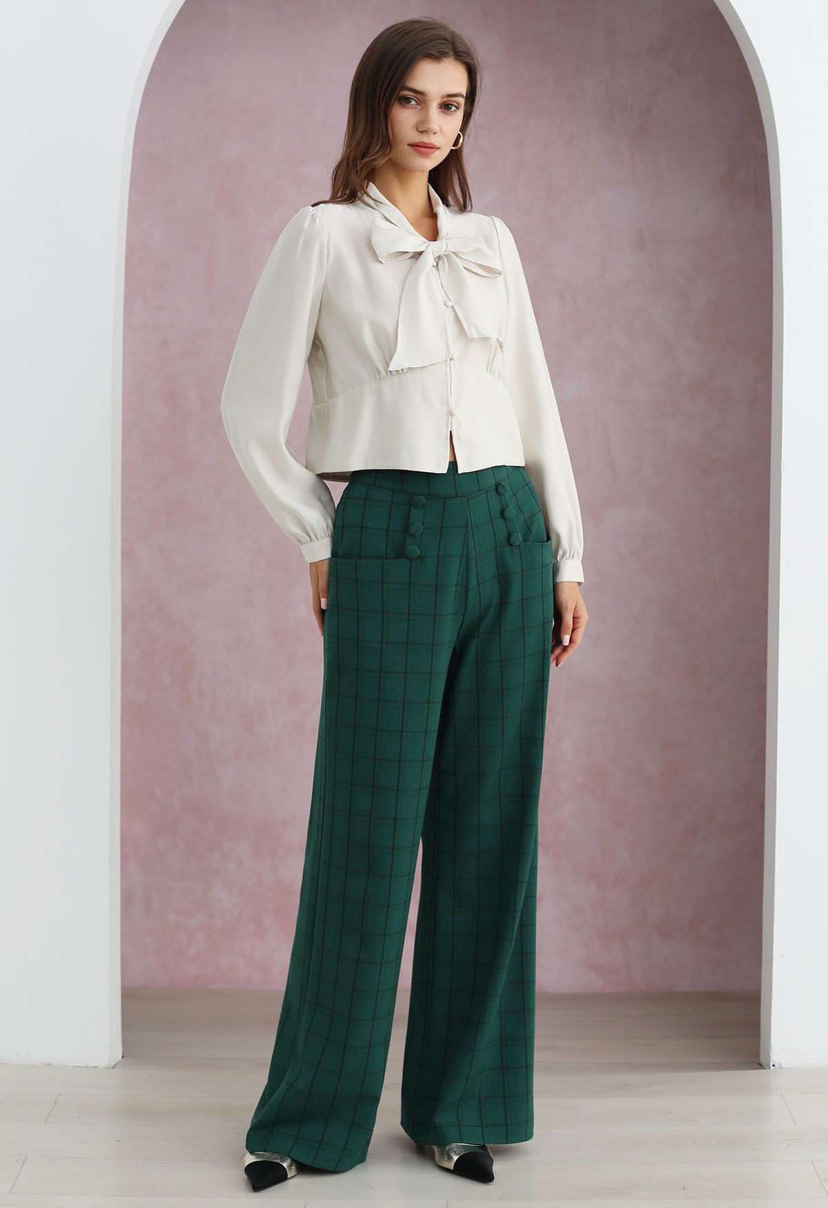 Grid Print Button Decor Straight-Leg Pants in Dark Green