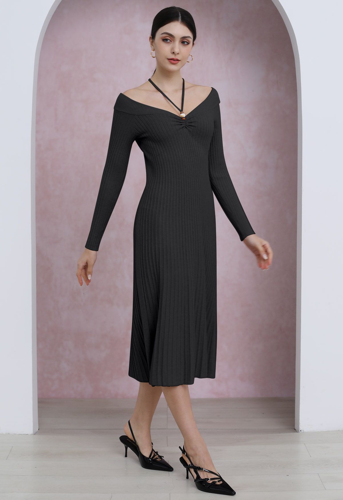 Self-Tie Halter Off-Shoulder Ribbed Knit Midi Dress in Black