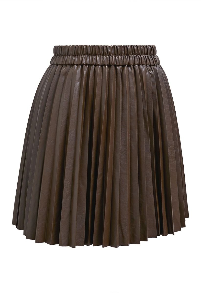 Faux Leather Pleated Mini Skirt in Brown