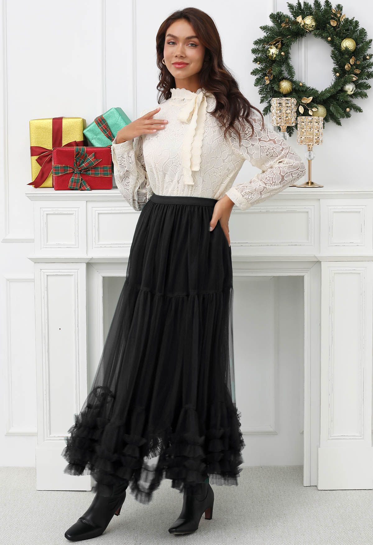 Ruffle Hem Double-Layered Mesh Maxi Skirt in Black