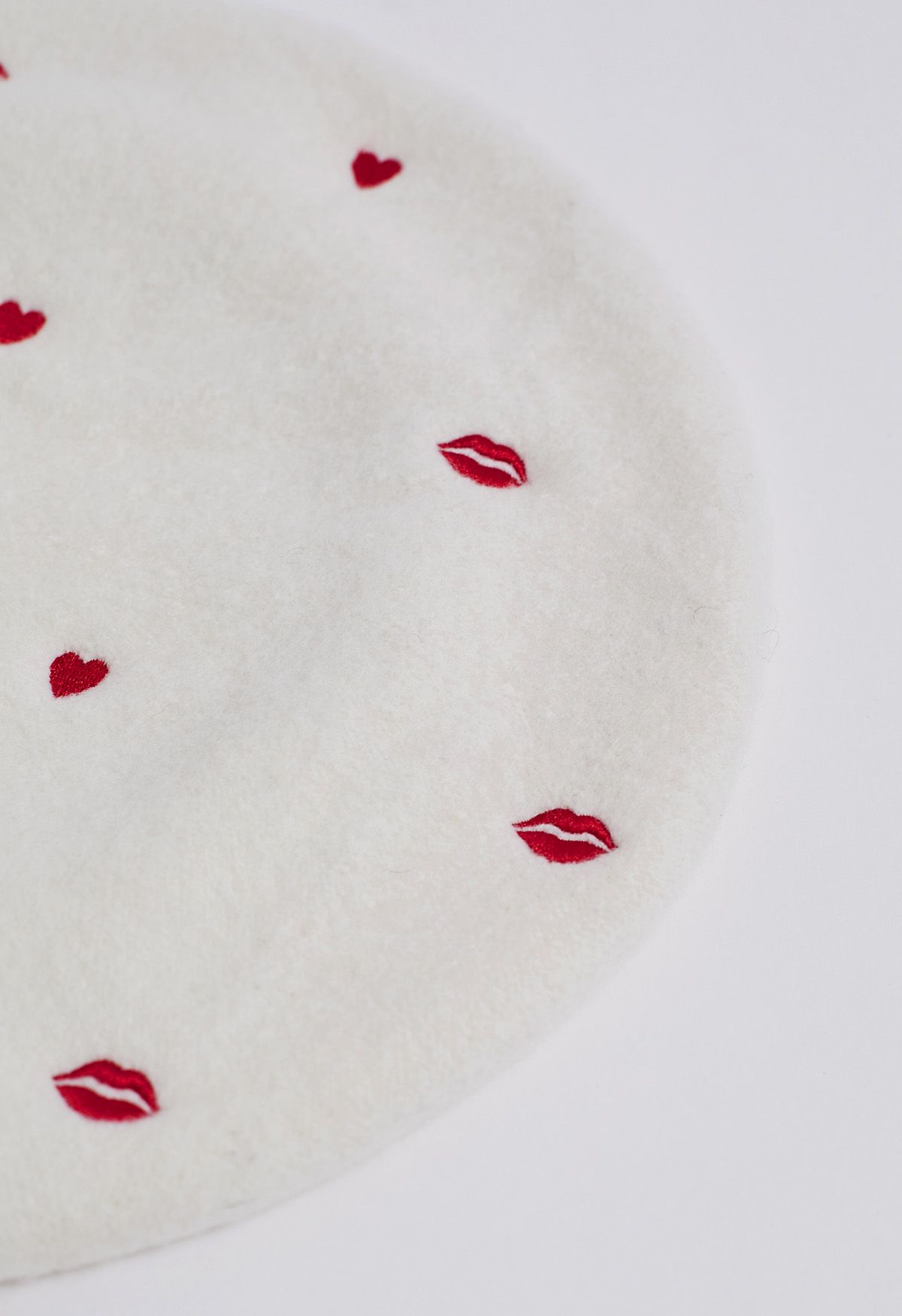 Lips and Hearts Wool-Blend Beret in White