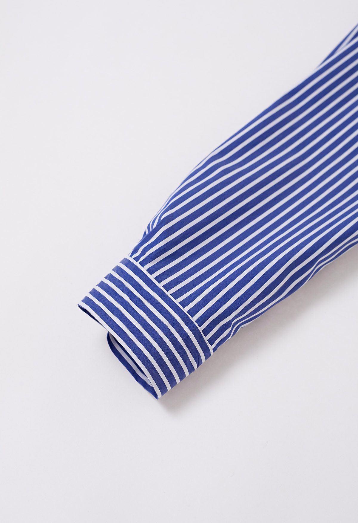 Buttoned Side Flap Collar Stripe Shirt in Blue