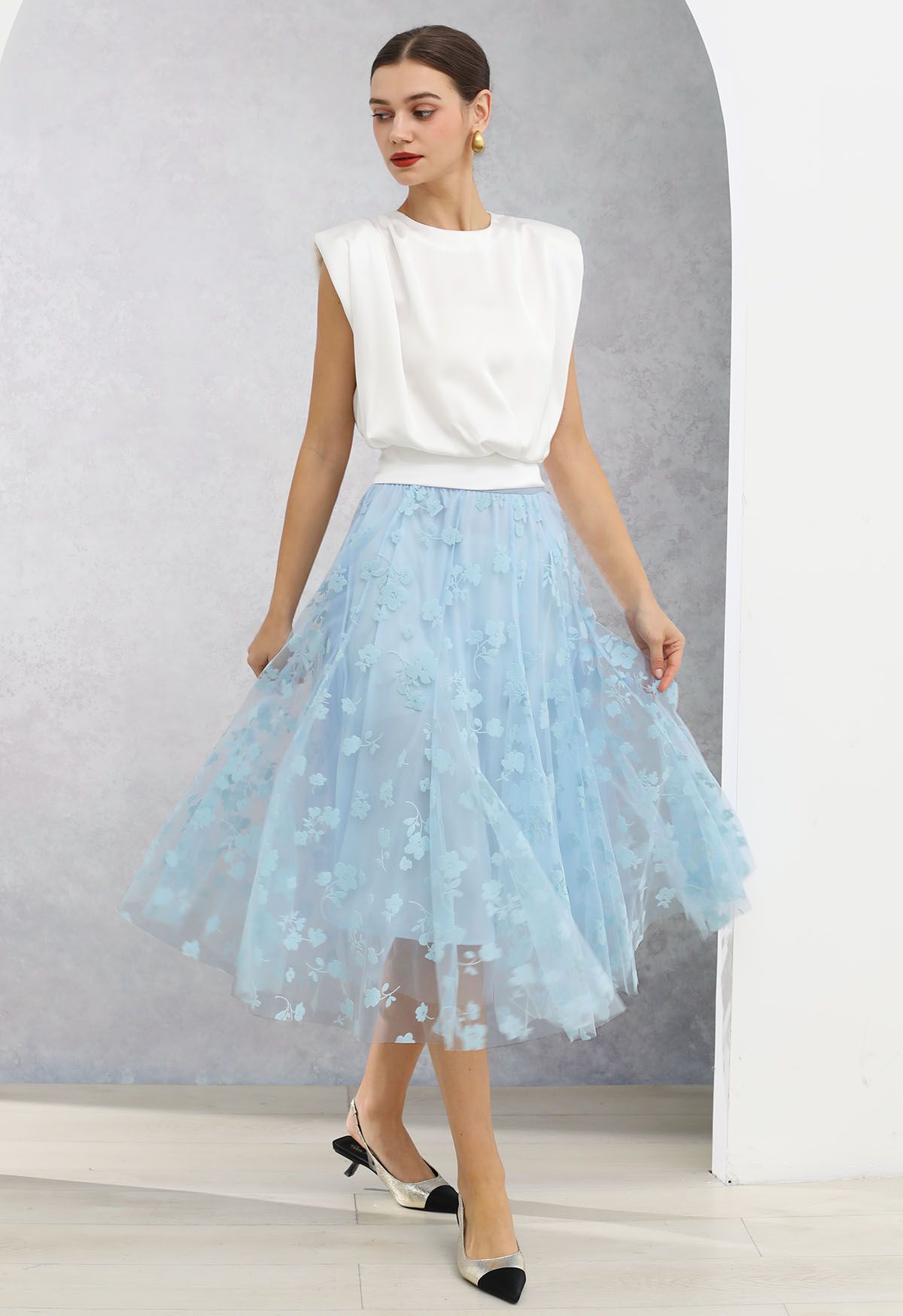 3D Posy Double-Layered Mesh Midi Skirt in Baby Blue