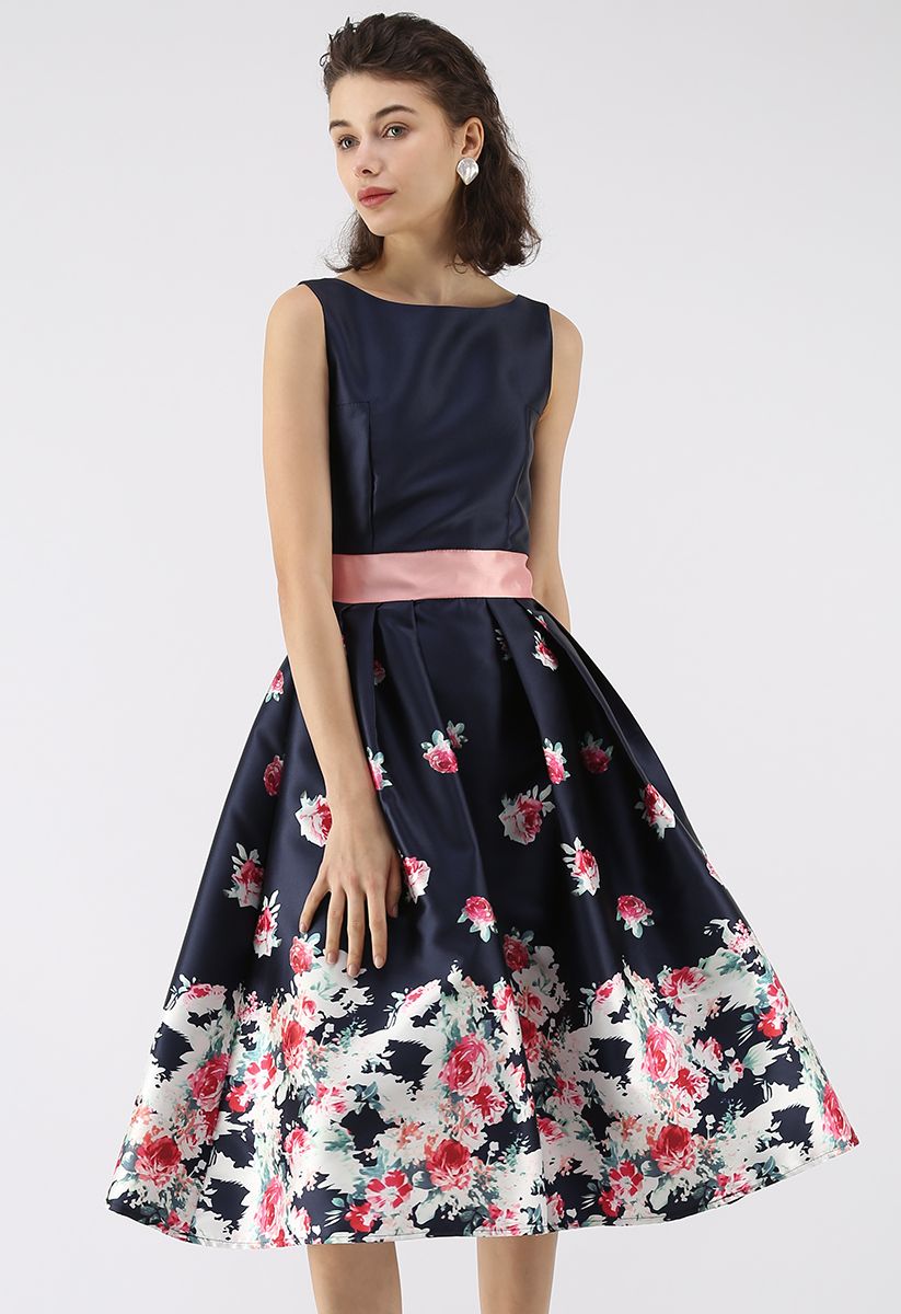 Gone With Rose Printed Dress in Navy