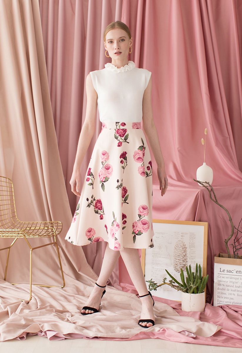粉色花卉半身裙