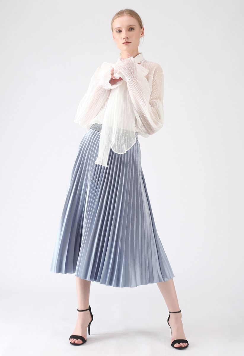 Gimme這款聚光燈褶皺中長半身裙採用灰色藍色設計