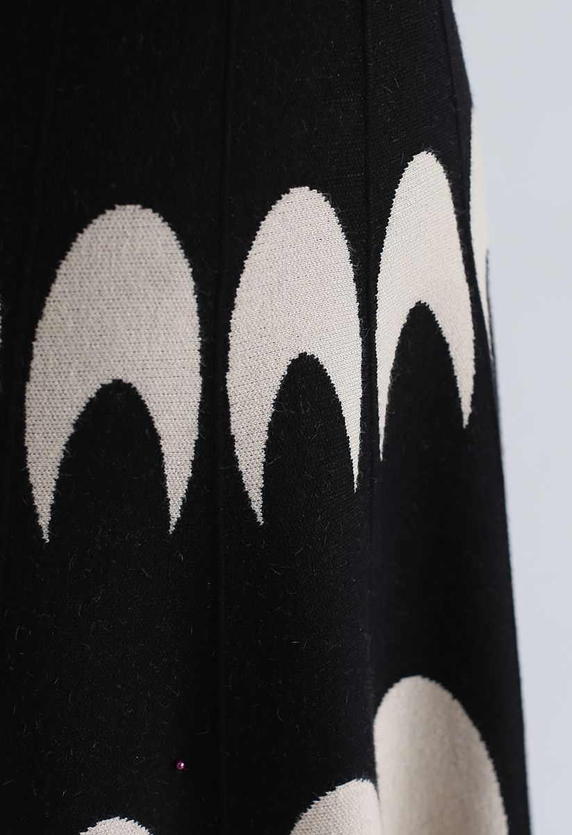 Moon Pattern Knit A-Line Midi Skirt in Black
